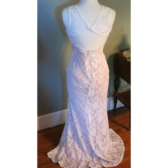 City Triangles Formal Prom Evening Gown Dress Size 7 Lace Sparkles Pink Blush - Picture 3 of 7